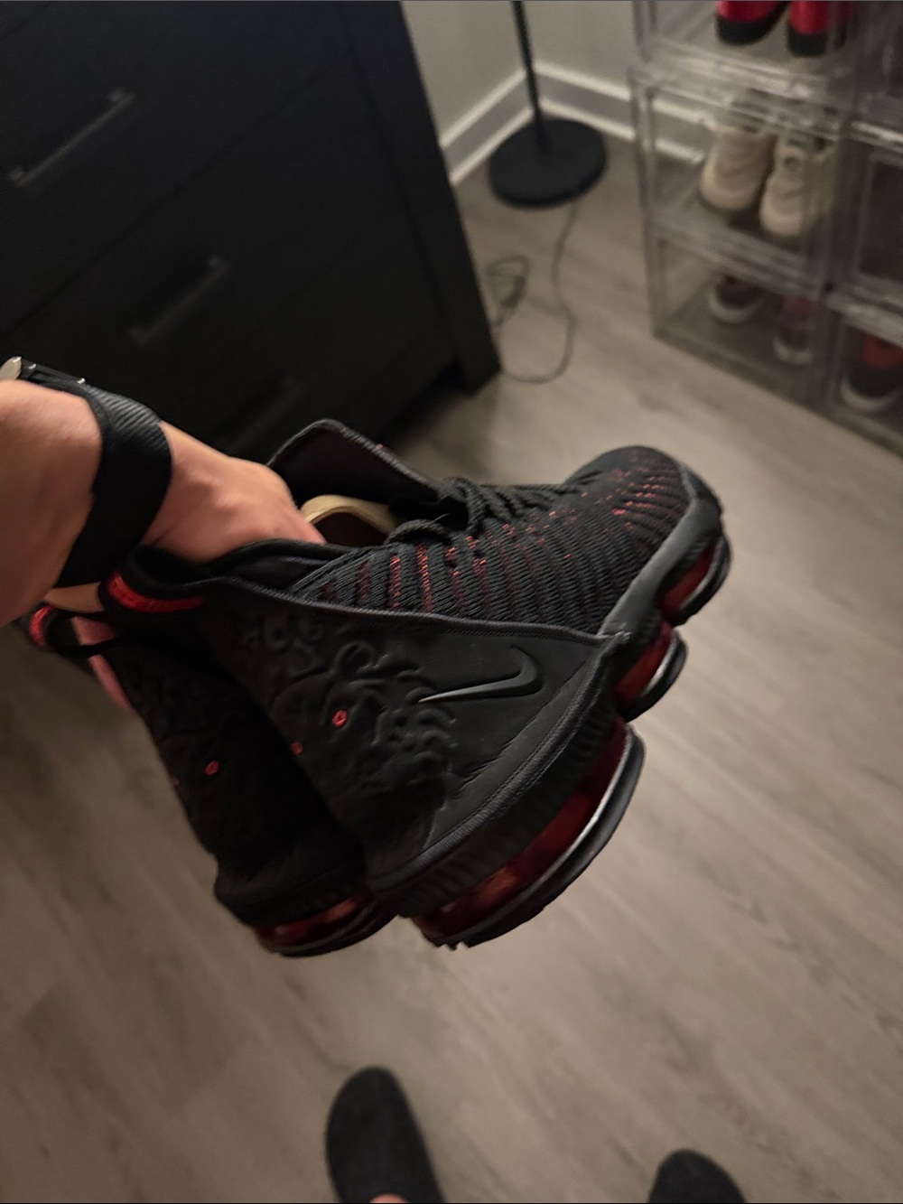 Nike Men’s Black and Red Cushioned Running Sneakers